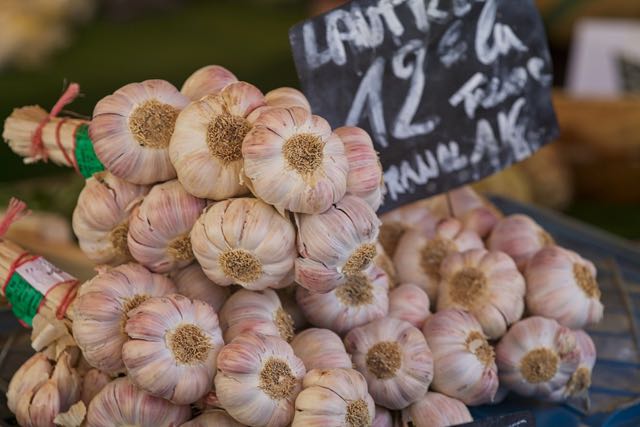 Pic: Garlic in the local market